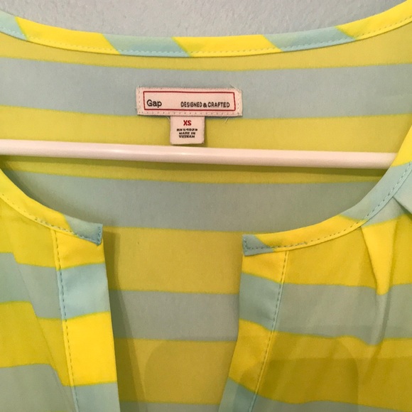GAP Striped Blouse Size XS - Picture 2 of 4